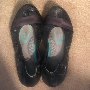 Puma ballerina flats